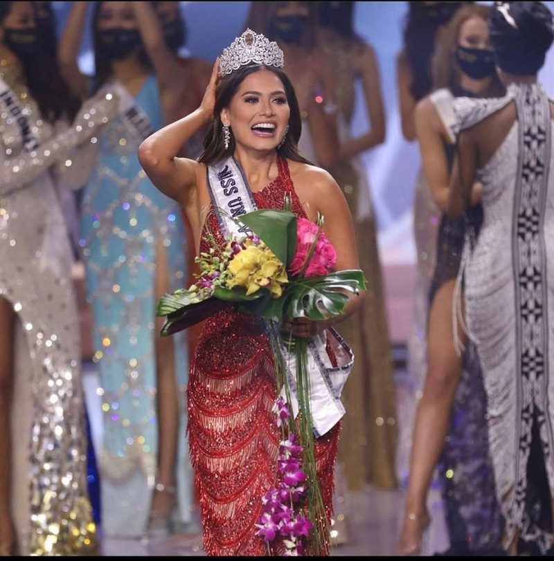 Miss Universe 2020: Thi sinh sat phat nhau nhu phim cung dau