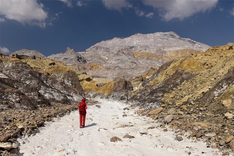 Kham pha vom muoi doc dao dai 12 km o Iran-Hinh-4