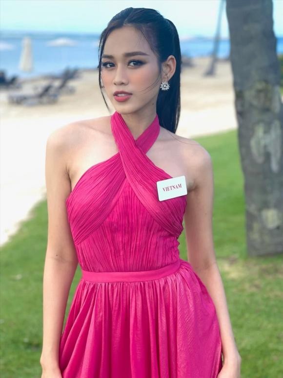 Hoa hau Do Thi Ha dem ca vali do an vat den tai Miss World 2021-Hinh-4