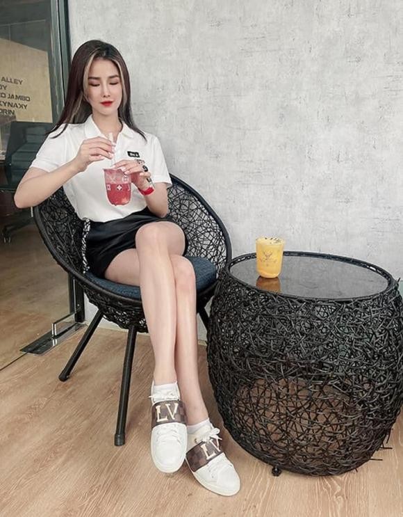 Diep Lam Anh lieu co trang tay sau khi ly than chong thieu gia?-Hinh-8