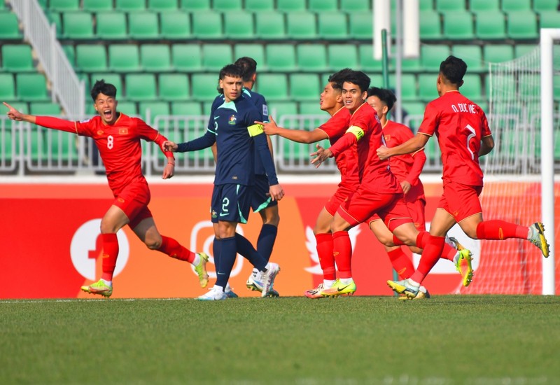 Thang Australia, U20 Viet Nam khoi dau nhu mo tai VCK U20 chau A-Hinh-2