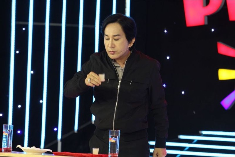 NSUT Kim Tu Long: 'Thanh an gian' trong showbiz Viet-Hinh-2