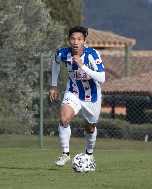 Fanpage SC Heerenveen mat 35.000 luot like vi Van Hau ve nuoc-Hinh-4