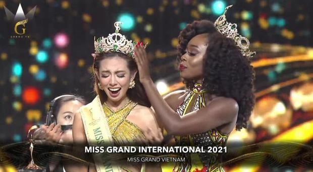 Dang quang Miss Grand 2021, Thuy Tien duoc bao nhieu tien thuong?-Hinh-2