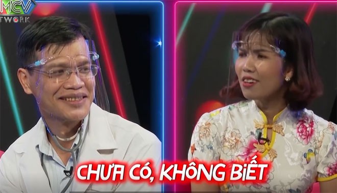 Chang y si lien kiem tra suc khoe ban gai roi noi 1 cau bat ngo-Hinh-4