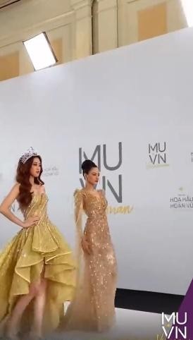 Vu Thu Phuong bi 'choi xau' khong duoc bao dresscode Miss Universe?-Hinh-10