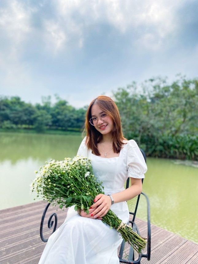 Cach trai qua kho khan chinh la chap nhan, thau hieu, di xuyen qua no