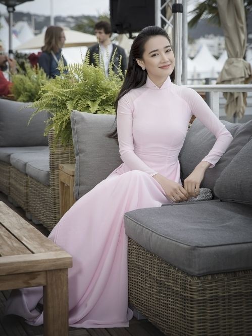 My nhan Viet du Cannes: Ly Nha Ky dau tu tien ty vao trang phuc-Hinh-10