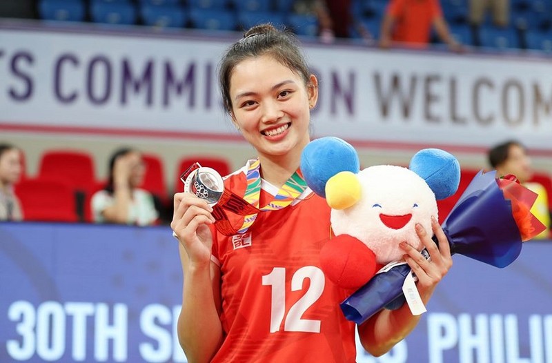 Hot girl bong chuyen gay sot SEA Games 31 la ai?