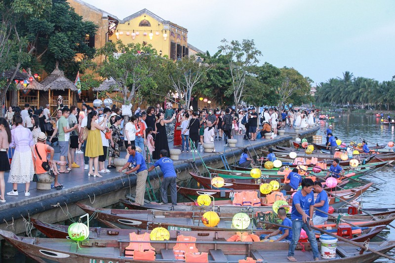 Da Nang, Hoi An chat kin du khach-Hinh-11