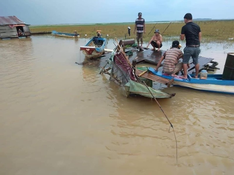 Voi rong' khong lo pha hong nhieu be ca tren ho Tri An-Hinh-2