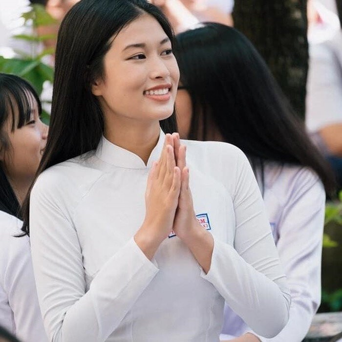 Tan Miss Grand Vietnam 2022 thoi ao dai den truong-Hinh-15