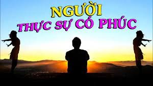 Muon biet 1 nguoi co phuc hay khong, chi can quan sat 4 diem nay