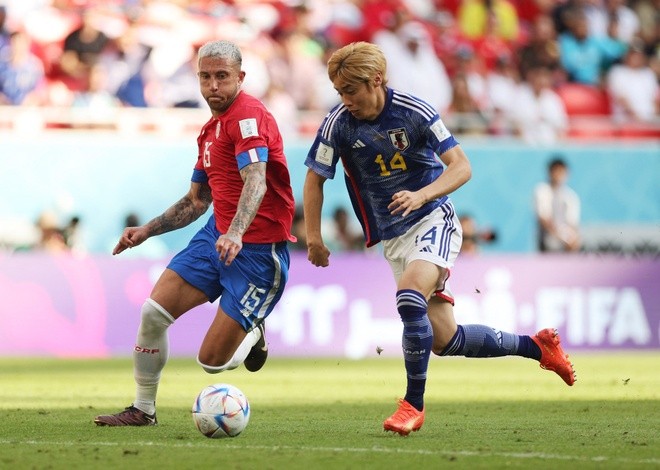 Nhat Ban 0-1 Costa Rica: “Samurai Xanh” guc nga trong be tac