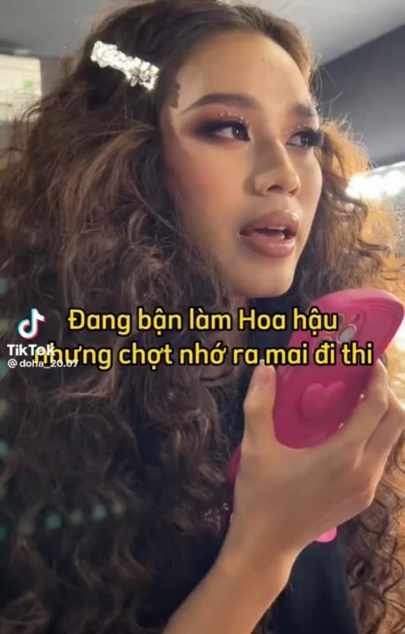 Dang chay show, Do Thi Ha phai voi 'cau cuu' ban vi lich thi-Hinh-4