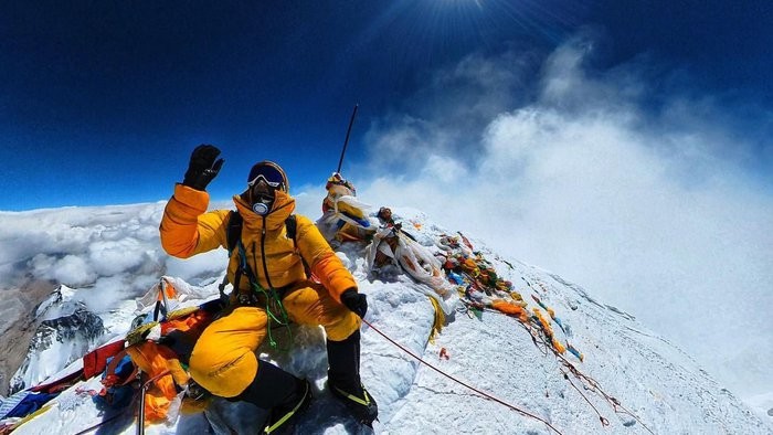 Hoa ra dinh Everest chua phai la ngon nui cao nhat tren Trai Dat!