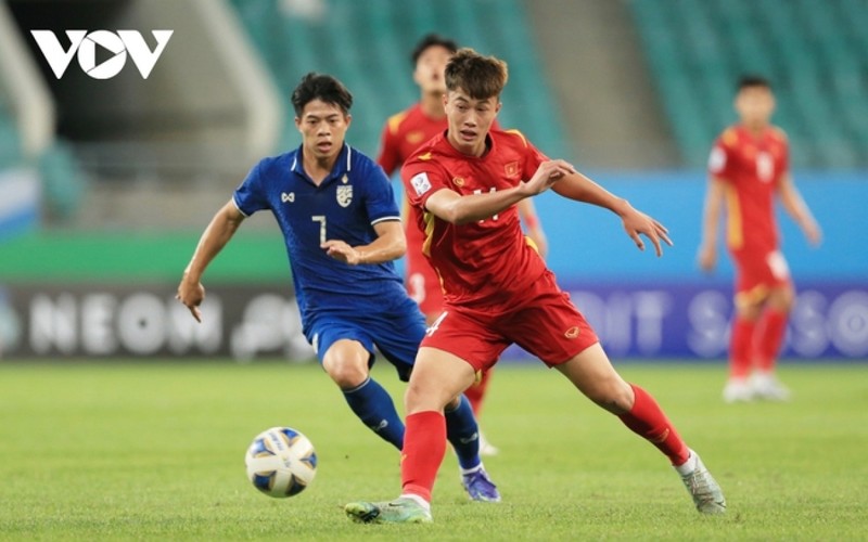 Sao tre U23 VN thua ke so ao cua Quang Hai o Ha Noi FC