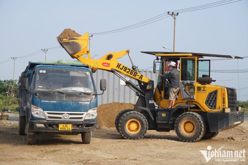 Cat khan hiem, gia tang, dan mien Trung lo 