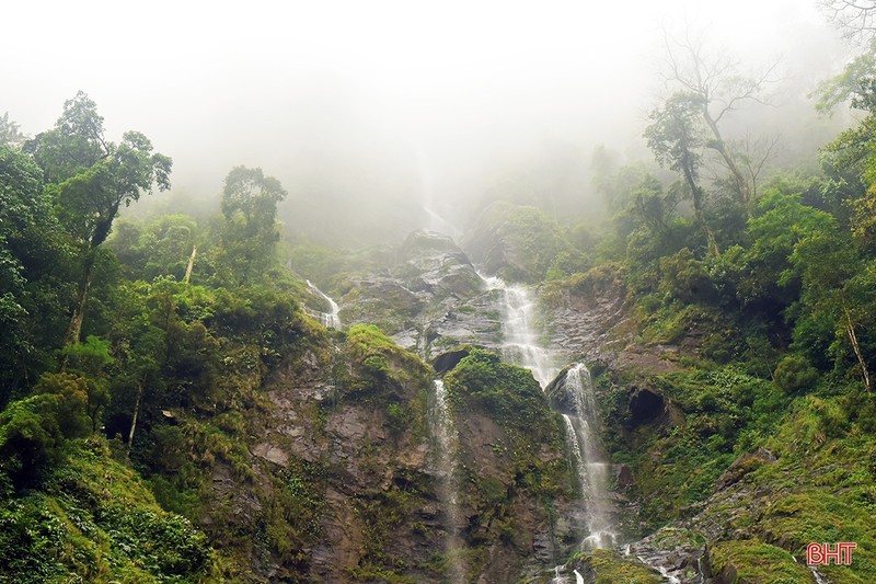 Ky vy dong thac Tien giua dinh Giang Man-Hinh-8