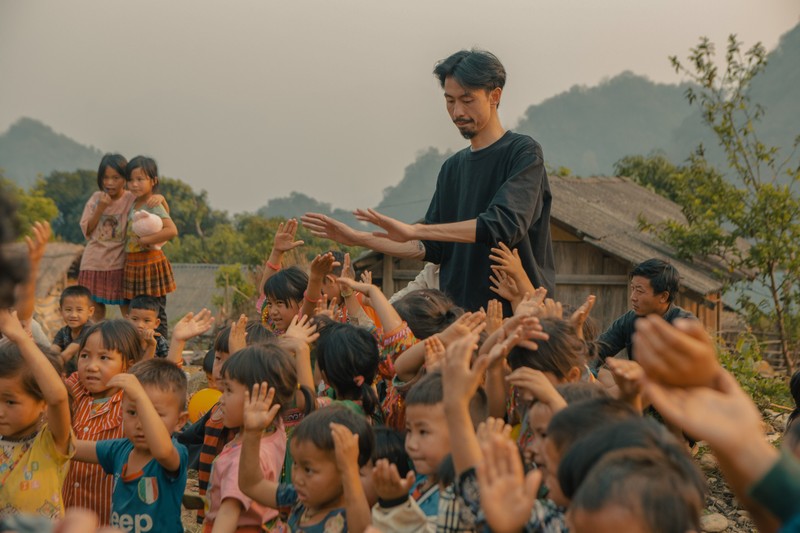 Mui ten trung dich cua Den Vau