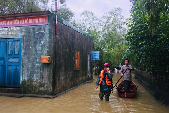 10 nam chua xong du an di doi dan khan cap