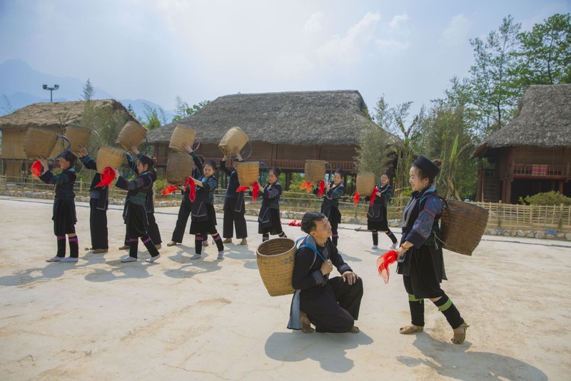 6 trai nghiem nhat dinh phai thu o Ban May Fansipan