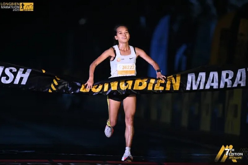 Long Bien Marathon thu hut 15.000 van dong vien tham gia-Hinh-2