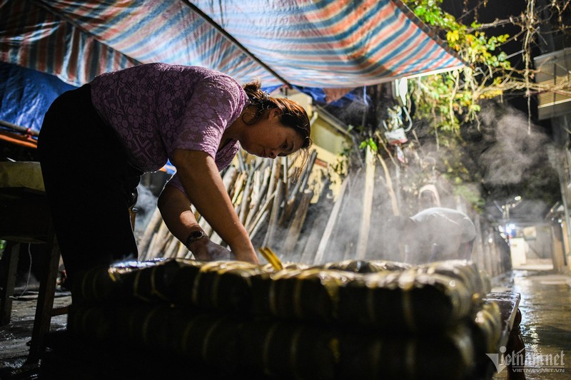 30 nam goi banh chung Tet nuoi ca gia dinh-Hinh-6