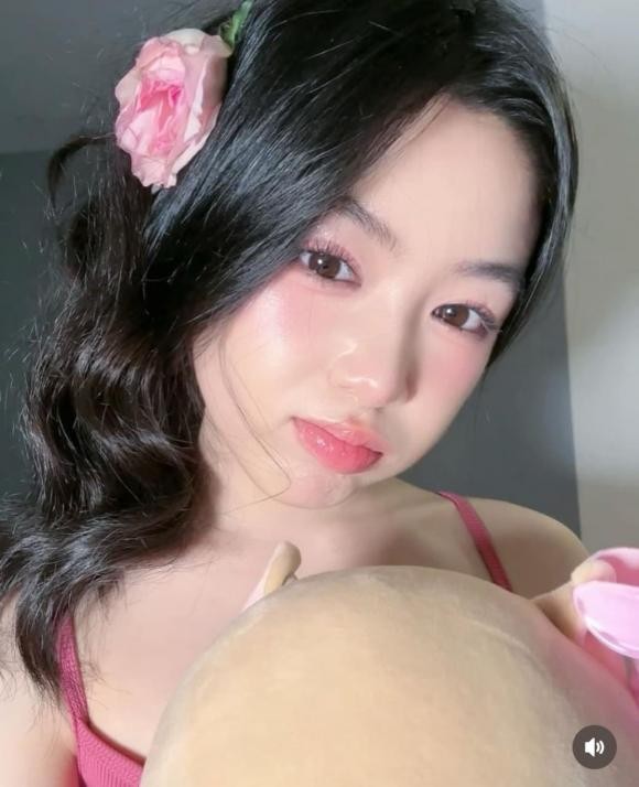 Con gai Quyen Linh gay me voi visual ngot ngao-Hinh-2