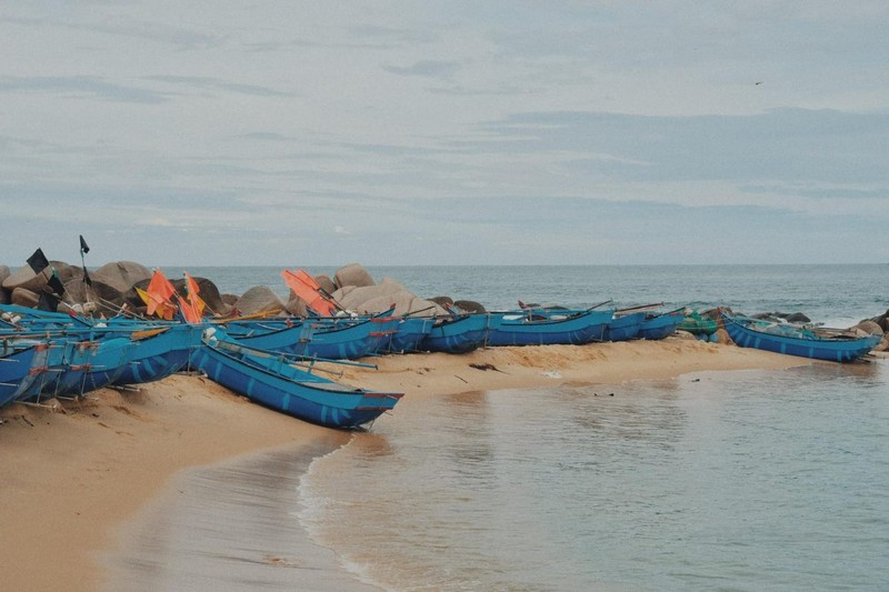 Tham lang chai hoang so gan Ganh Da Dia o Phu Yen-Hinh-7