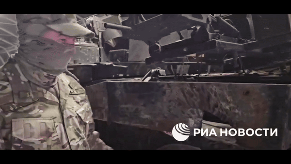 Binh si Nga che 'quai vat' M1150 ABV My cap cho Ukraine-Hinh-9