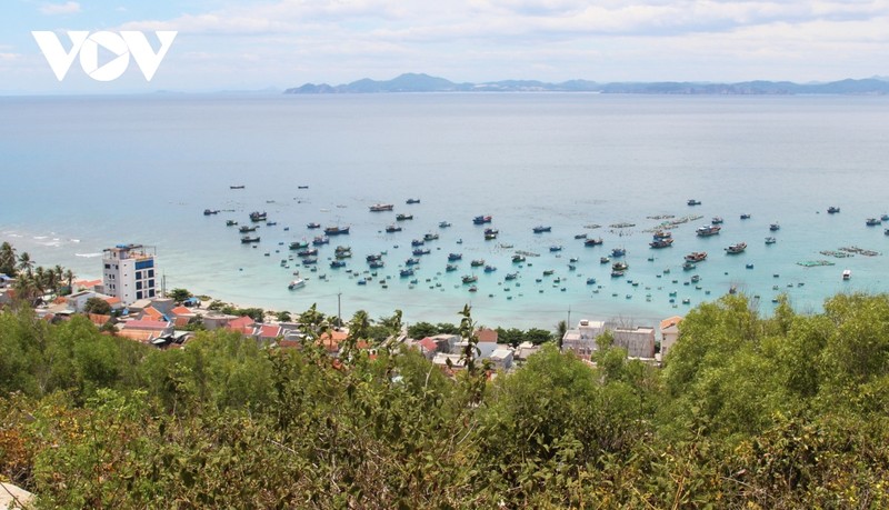 Xa dao Nhon Chau hua hen thanh diem du lich hap dan