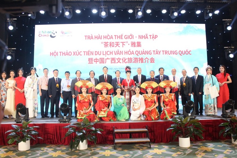 Quang Tay quang ba du lich van hoa tra va danh thang the gioi