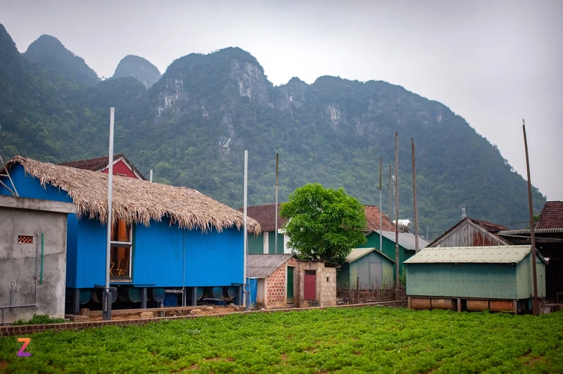 “Ngoi lang du lich tot nhat the gioi” tai ron lu Quang Binh-Hinh-9