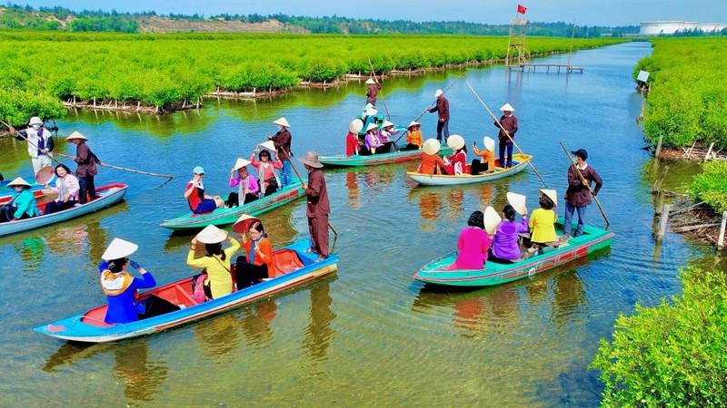 Kham pha rung ngap man Bau Ca Cai o Quang Ngai-Hinh-3