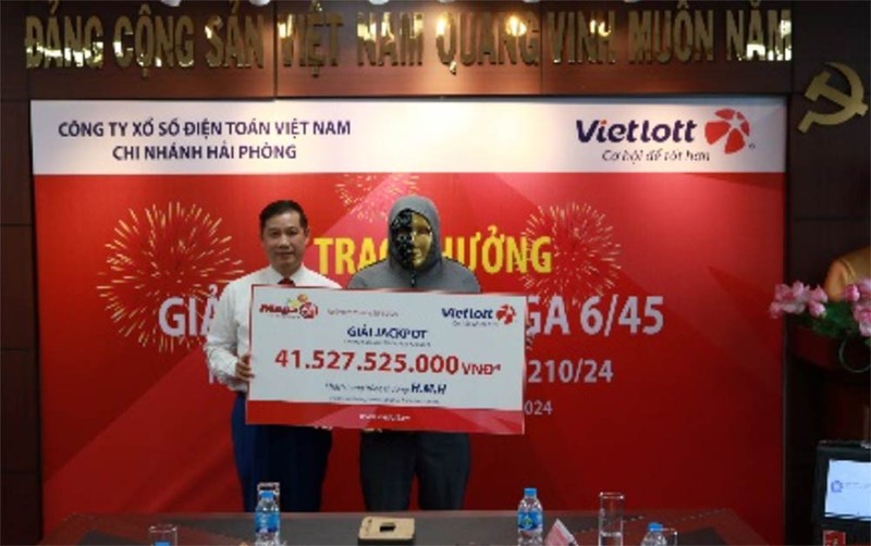 Nguoi dan ong Ha Giang trung doc dac Vietlott gan 41,5 ty dong