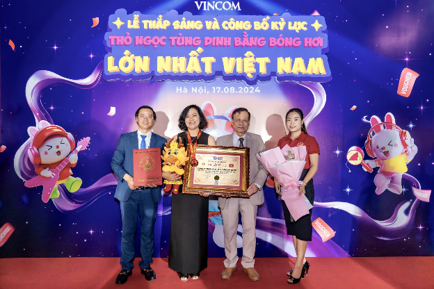 VINCOM khoi dong le hoi trung thu 2024-Hinh-3