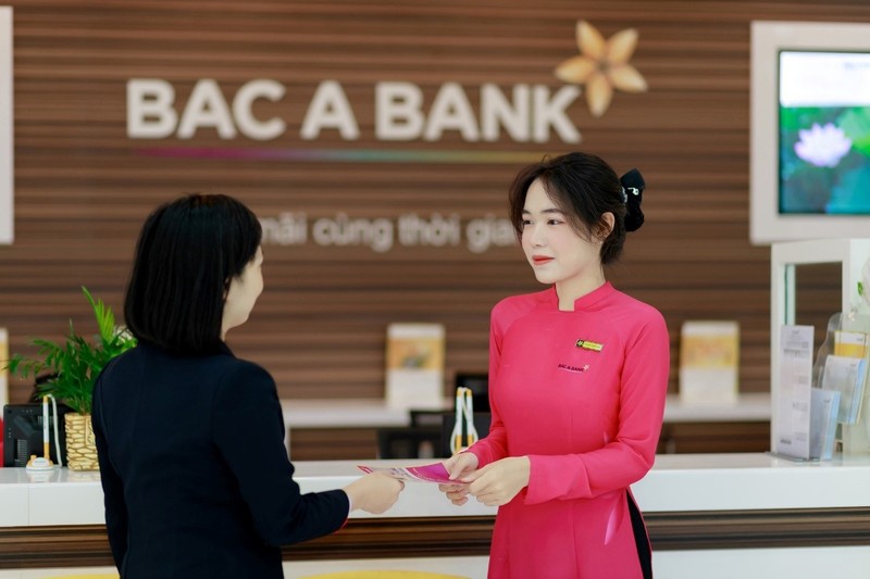 Bac A Bank uu dai ty gia cho khach hang mua ngoai te-Hinh-2