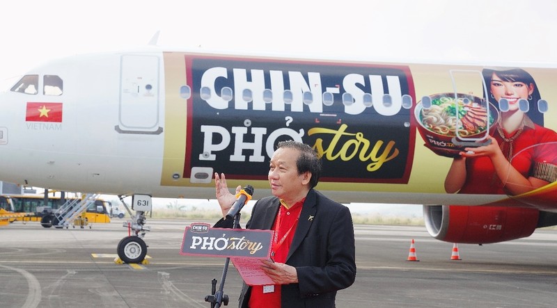 Masan Consumer va Vietjet hop tac dua CHIN-SU Pho Story ra the gioi-Hinh-3