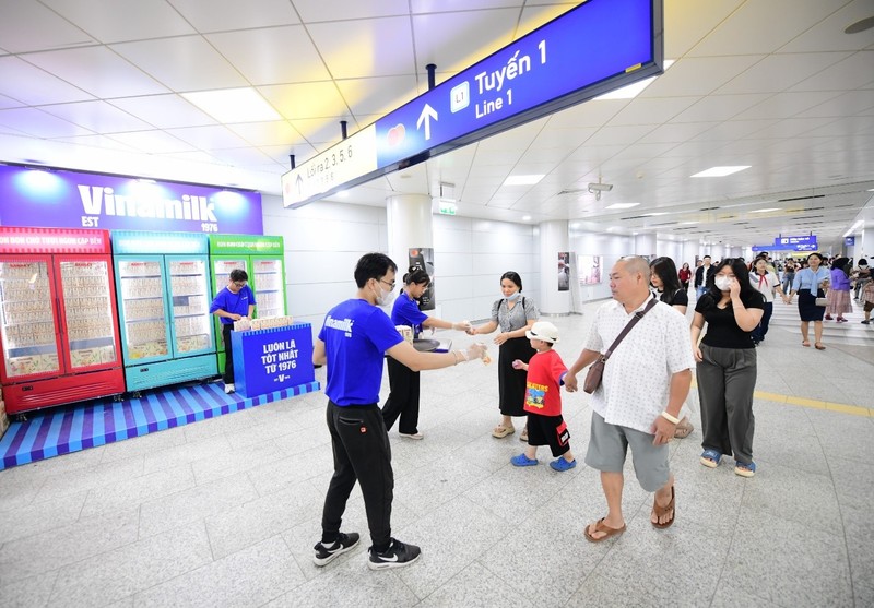 Cung Vinamilk check-in metro Ben Thanh – Suoi Tien-Hinh-2