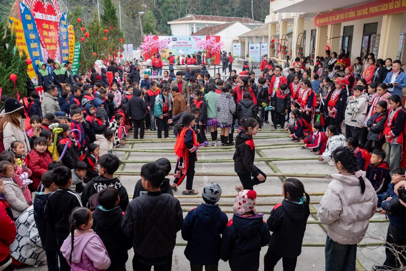 CHIN-SU mang chao thit kho trung khong lo len an Tet dac biet-Hinh-11