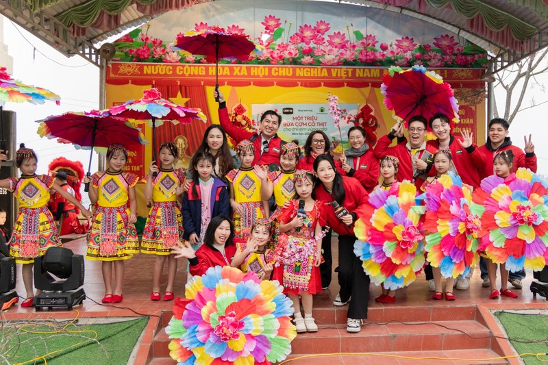 CHIN-SU mang chao thit kho trung khong lo len an Tet dac biet-Hinh-2