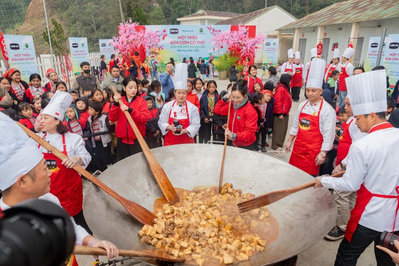 CHIN-SU mang chao thit kho trung khong lo len an Tet dac biet-Hinh-3