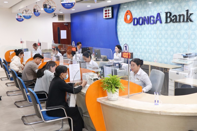 Xuan den nha, Loc den tay – Giao dich ngay cung DongA Bank