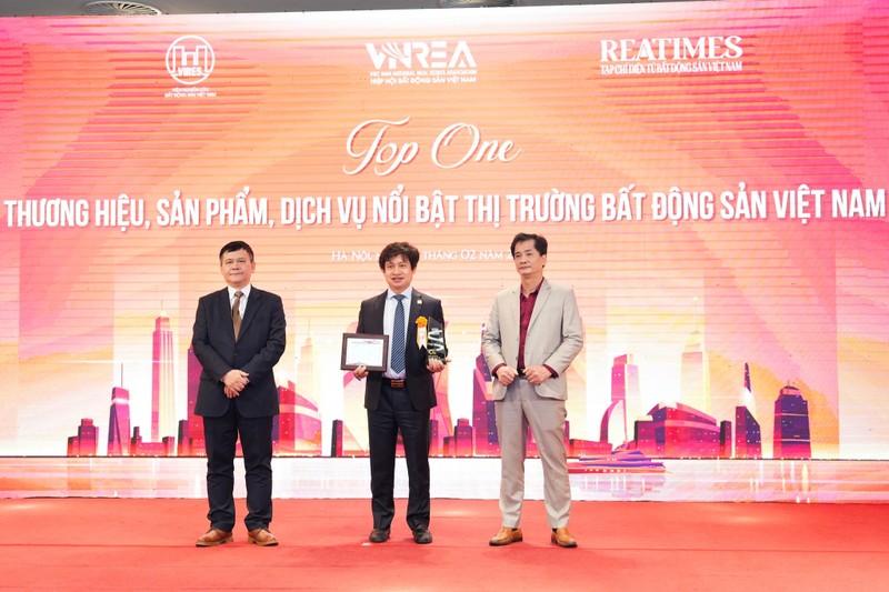 Meey Group lan thu 3 duoc vinh danh tai Dien dan bat dong san-Hinh-3