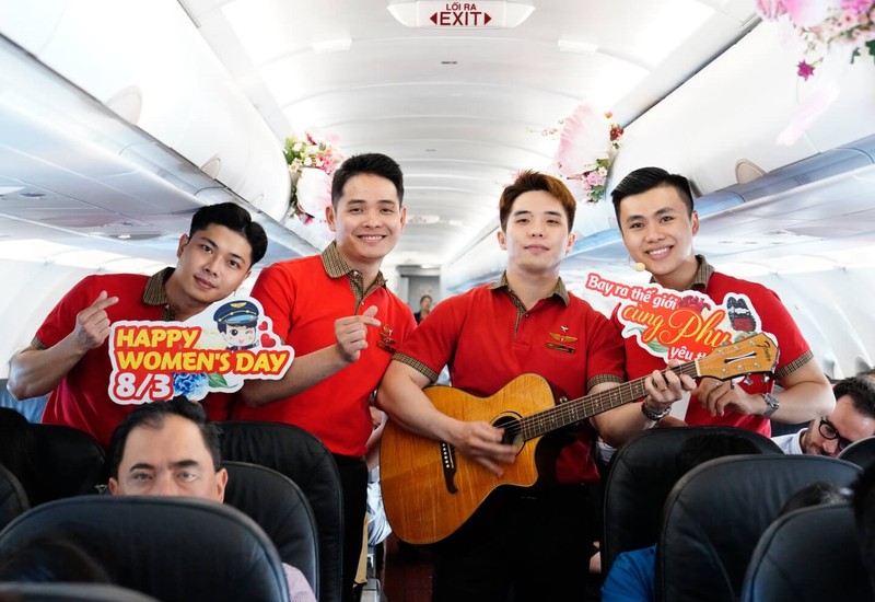 Bay cung mot nua the gioi  uu dai giam 83% gia ve tu Vietjet