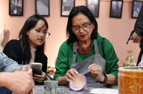 Bất ngờ sử dụng tiền thưởng của nữ chủ nhân Giải thưởng VinFuture 2024 - Hình 3 Bat ngo su dung tien thuong cua nu chu nhan Giai thuong VinFuture 2024-Hinh-3