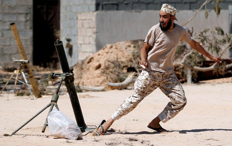 Lon xon binh linh Quan doi Libya trong cuoc chien chong IS-Hinh-5