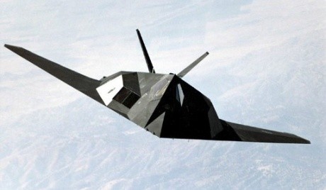 Tham dan ten lua SA-3 da ban ha sieu co F-117A My-Hinh-8