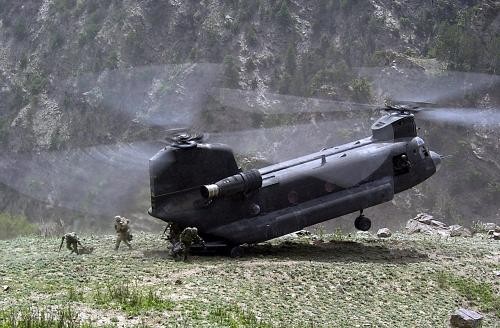 Kho tin kha nang co dong tuyet dinh cua truc thang CH-47-Hinh-3